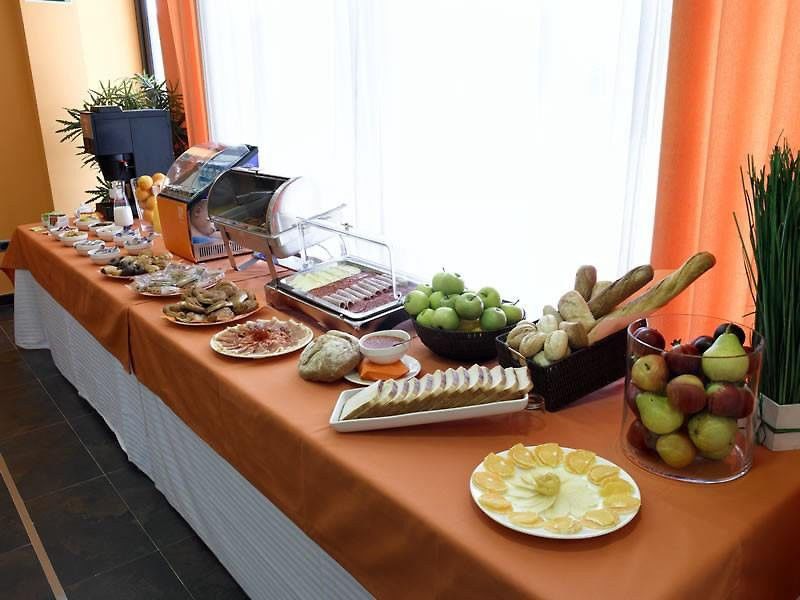 H2 Fuenlabrada Hotel Bagian luar foto
